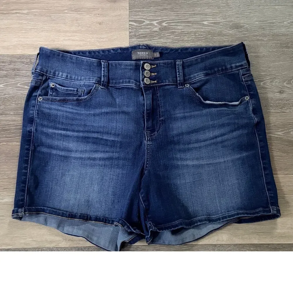 Torrid Denim Shorts Size 20